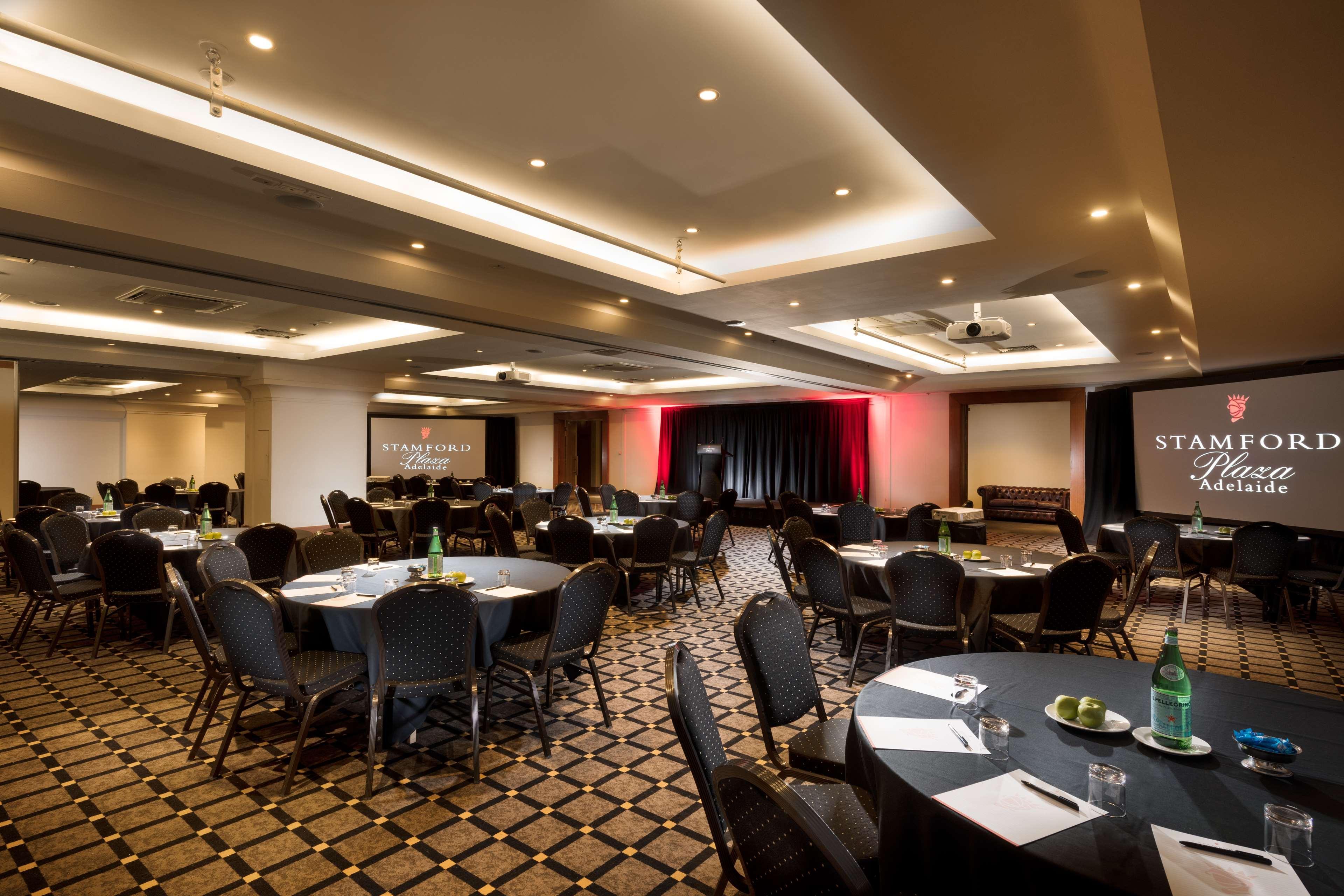 Stamford Plaza Adelaide Hotell Eksteriør bilde The ballroom