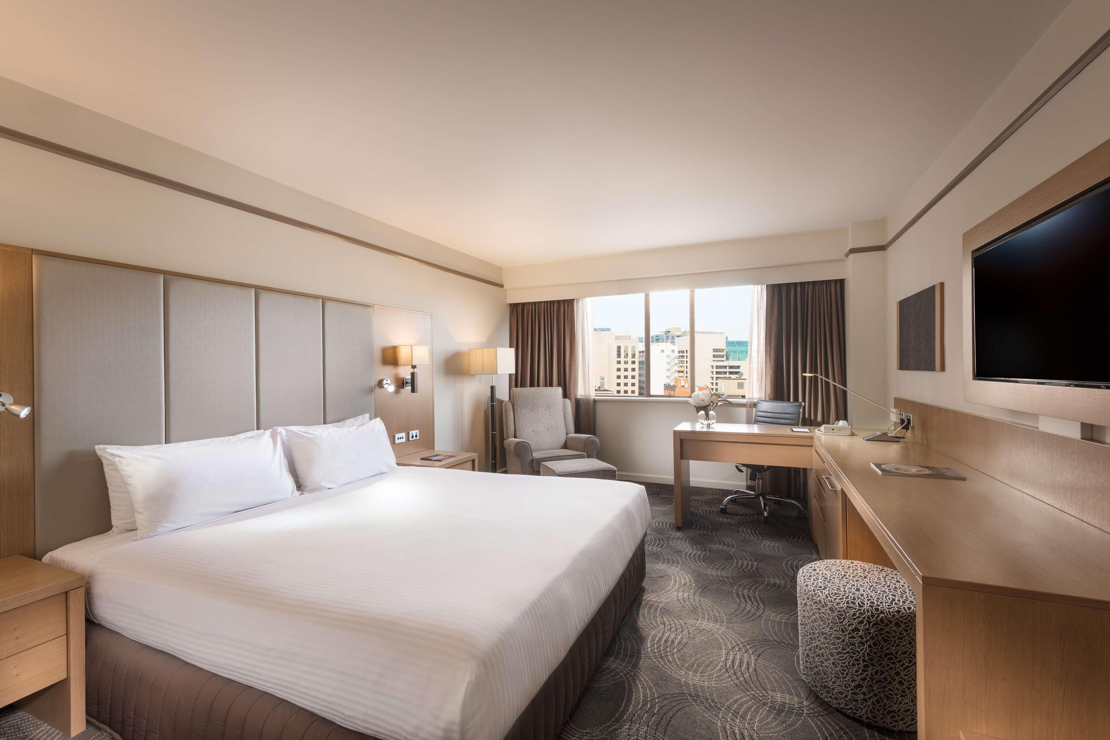 Stamford Plaza Adelaide Hotell Eksteriør bilde Deluxe Room