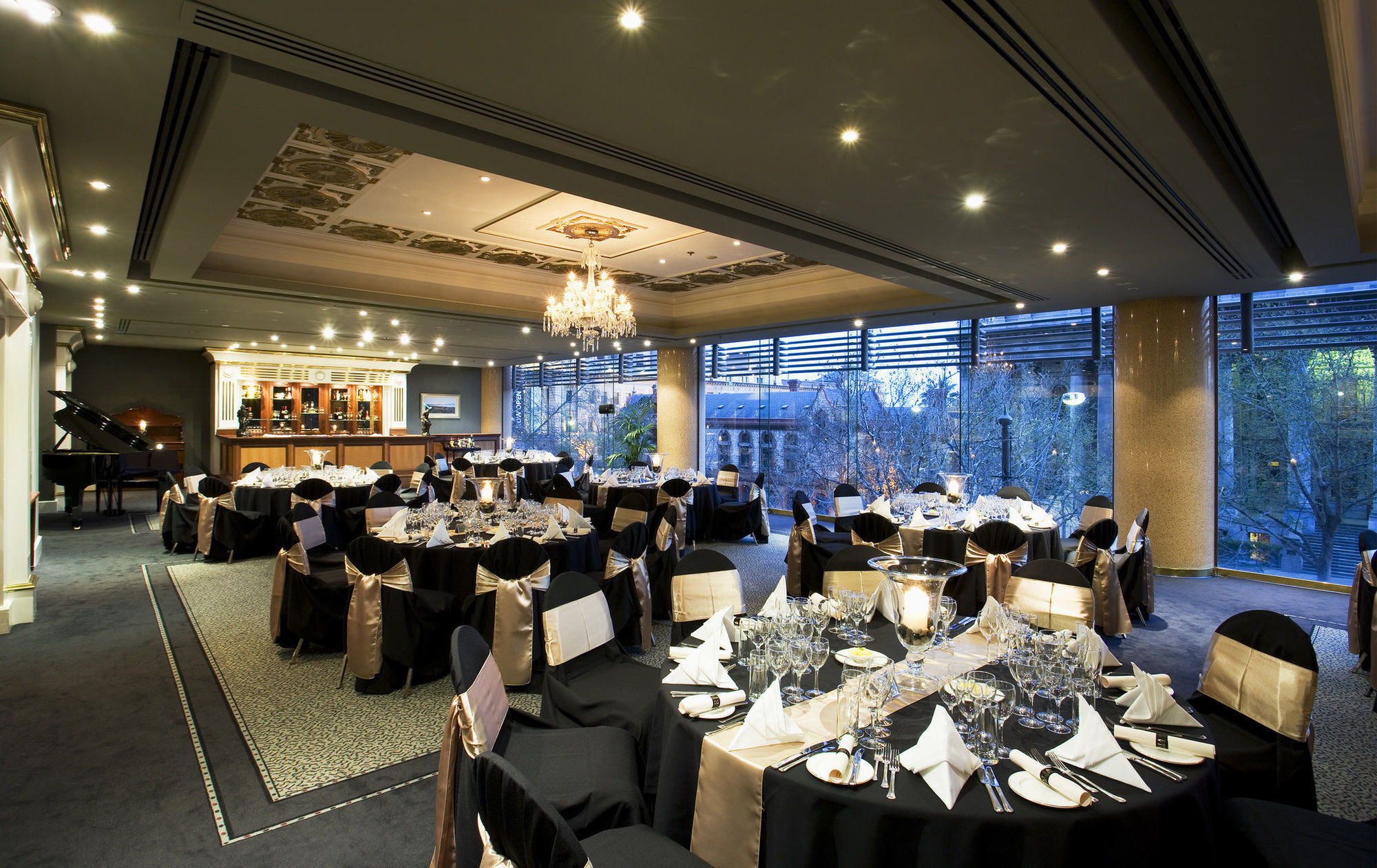 Stamford Plaza Adelaide Hotell Restaurant bilde The River Restaurant