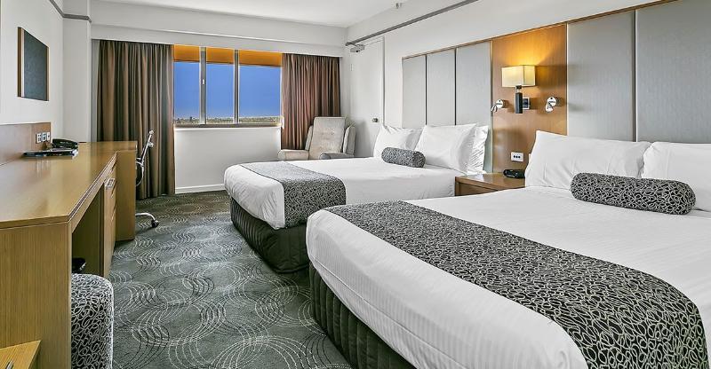 Stamford Plaza Adelaide Hotell Eksteriør bilde A room at the Hilton San Francisco